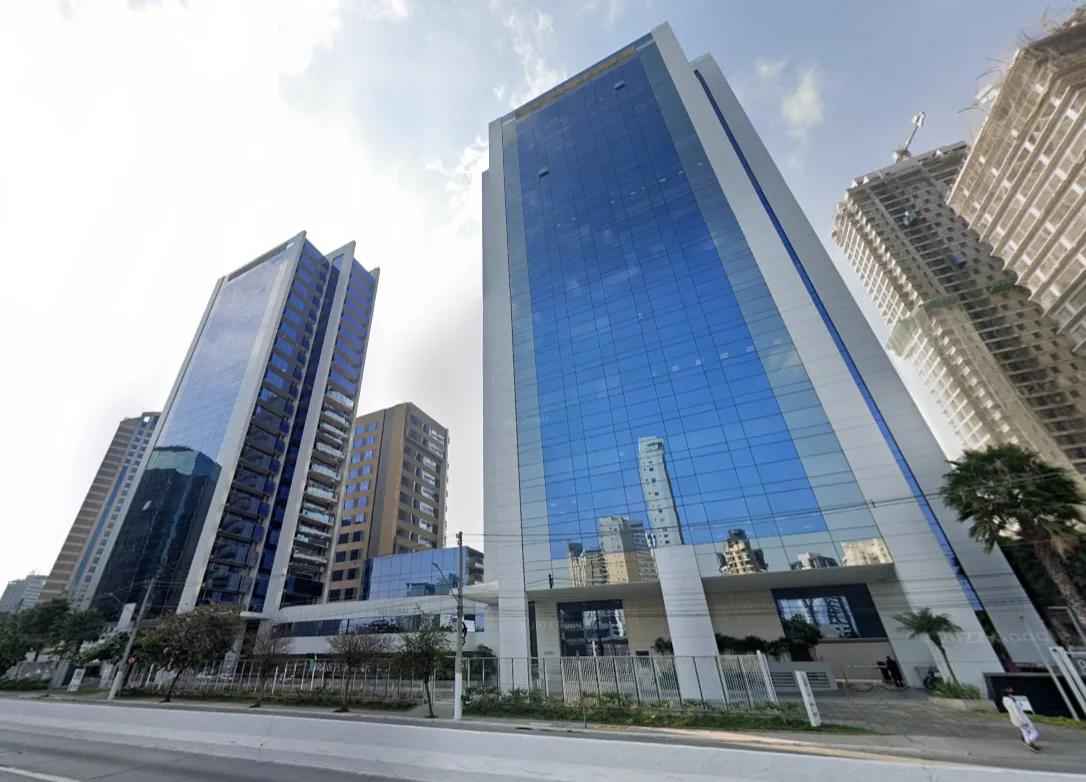Roque Petroni 850 - Torres Jaceru e Bacaetava — Edifício corporativo em Chucri Zaidan, São Paulo